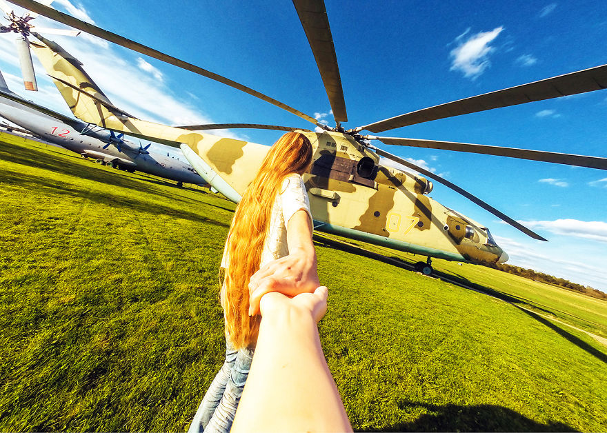 這組“帶你看世界”系列，男主竟是他