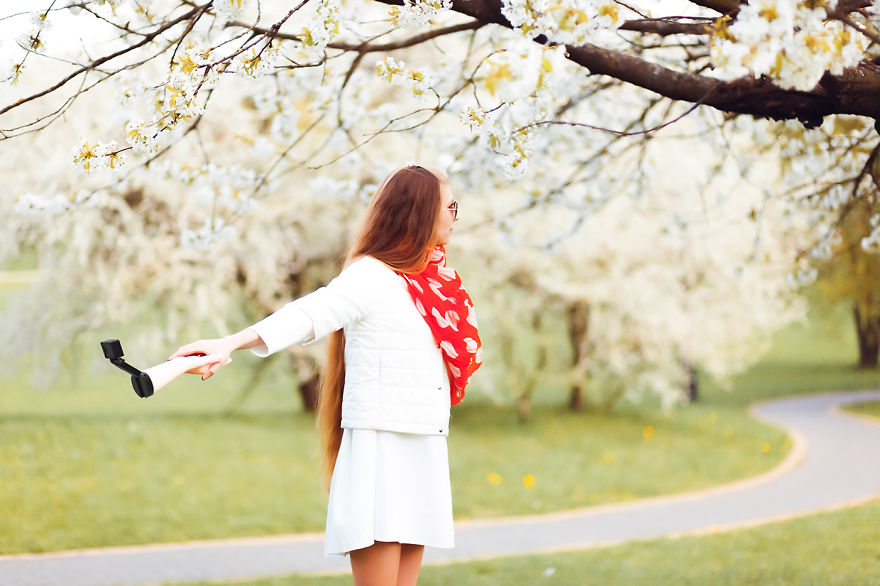 這組“帶你看世界”系列，男主竟是他