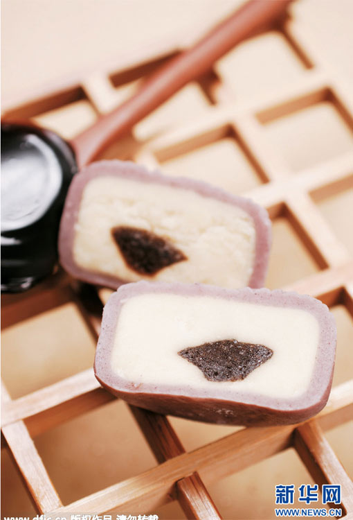 信不信由你，甜酸辣咸都能打造中秋月餅