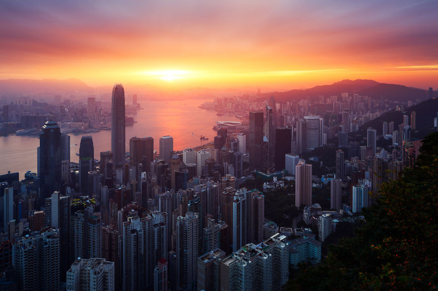 追逐太陽(yáng)的攝影師拍下的絕美風(fēng)景（組圖）