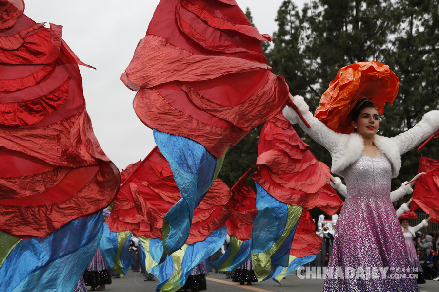 “孫悟空”、“小王子”花車亮相美國玫瑰花車大游行（組圖）