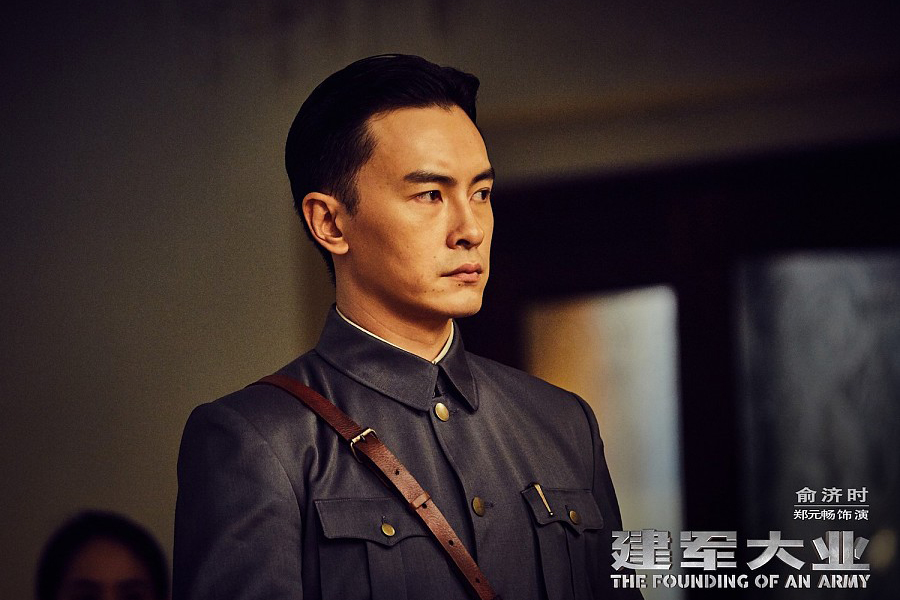 制服誘惑：國內演員誰穿軍裝最有范兒？（組圖）