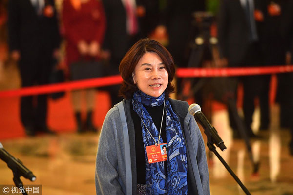 聚焦兩會：馬化騰、董明珠、雷軍等企業(yè)大佬都說了啥?