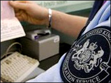 手持學(xué)生簽證仍可被拒入境