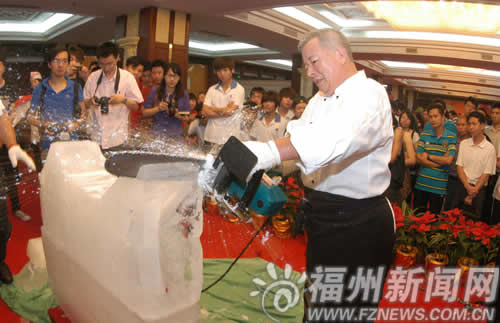 海峽兩岸烹飪邀請(qǐng)賽開幕　兩岸大廚榕城同臺(tái)競(jìng)技