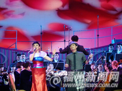 兩岸青年藝術家放歌海峽論壇　雷佳唱響復興之歌