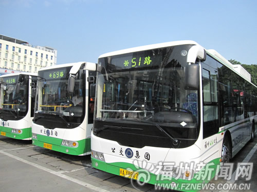 CNG公交車榕城“首秀”　年內將會陸續(xù)投用150輛