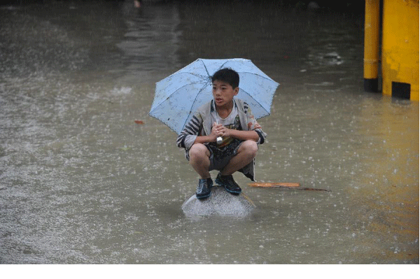 Red alert for torrential rain issued in Guiyang