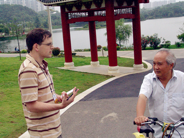 中國日報(bào)外籍專家采訪貴陽市民