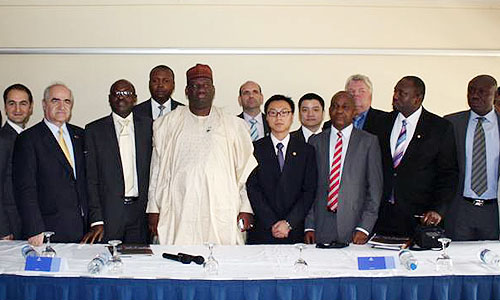 The CGGC and the NRC sign the eastern mainline railway contract2011