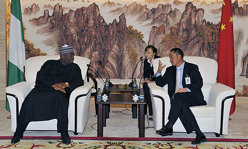 Nigerian Minister of Transport visits CGGC with a delegation