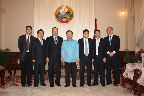 Nie Kai visits Vice President and Deputy Prime Minister of Laos