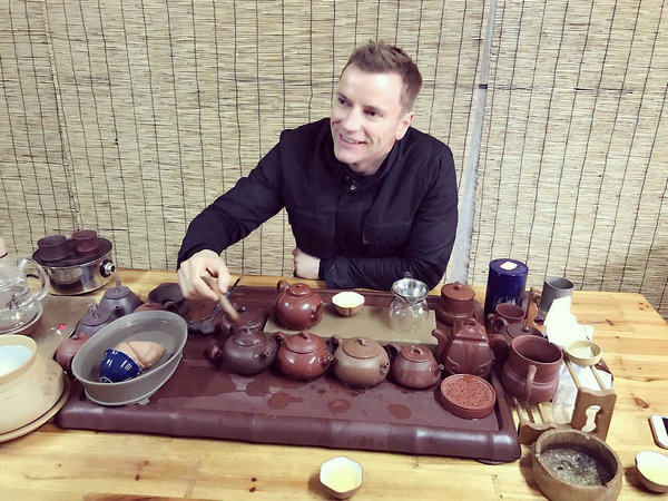 Q&A: A British designer brings modern feel to traditional Chinese crafts