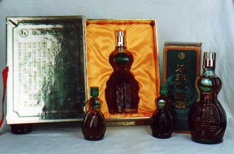 Xinyu Five-snake alcohol
