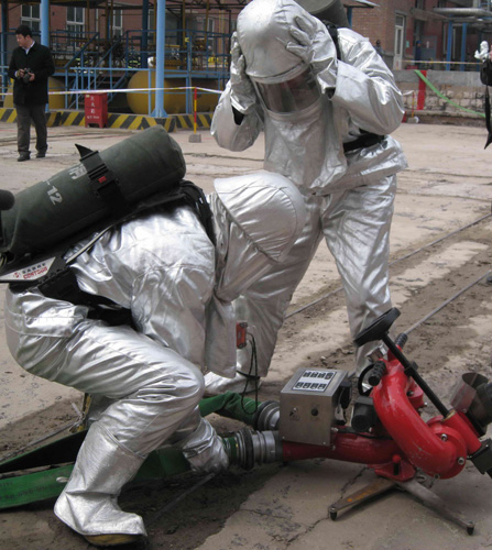 濟(jì)南市舉行應(yīng)急救援實(shí)戰(zhàn)演習(xí)