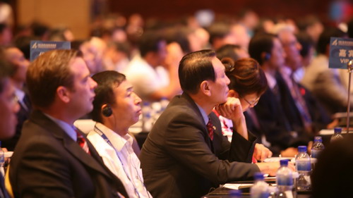 2010奧帆城市市長暨國際帆船運動高峰論壇在青島開幕