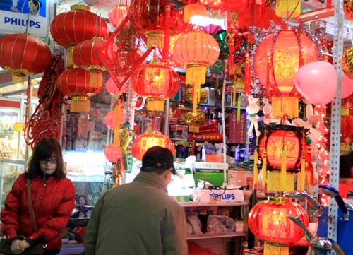 濟南市年貨市場紅紅火火<BR>