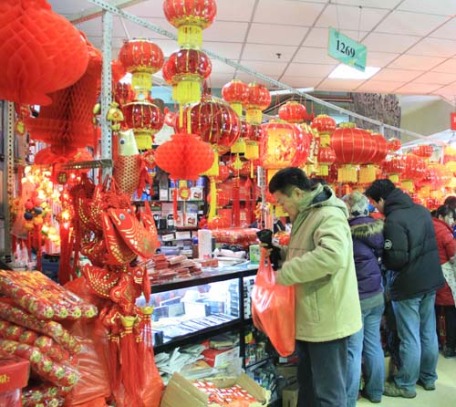 濟南市年貨市場紅紅火火<BR>