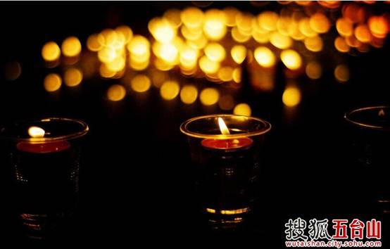 Buddhist mountain prayers for earthquake sufferers