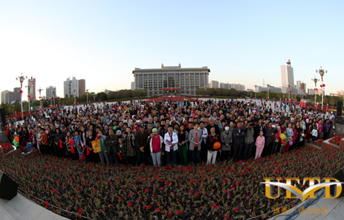 Locals perform art shows to celebrate 60th anniversary of Xinjiang