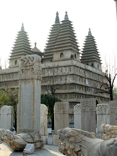The Zhenjue Temple (Zhen Jue Si)