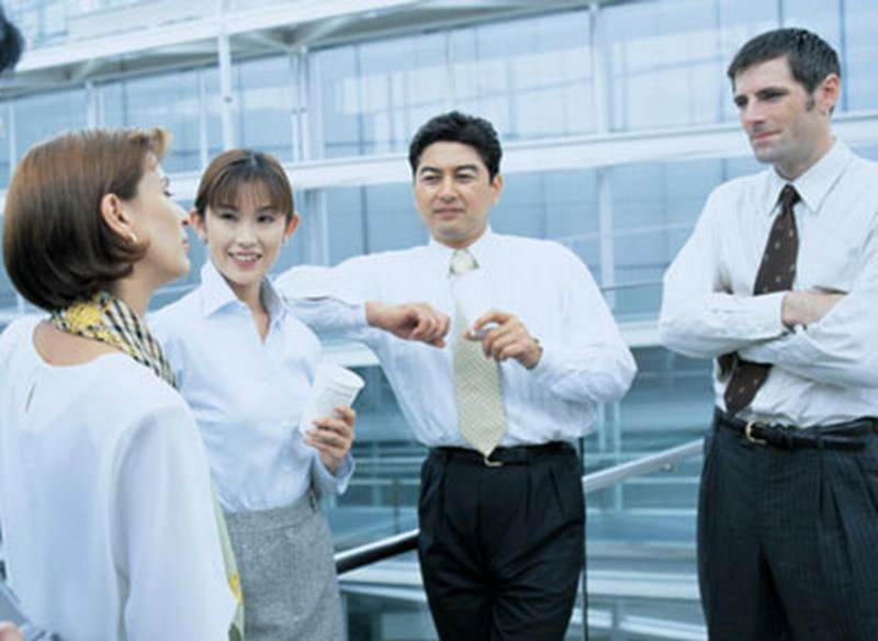 【老外博報(bào)】中國社交禮儀的9大禁忌