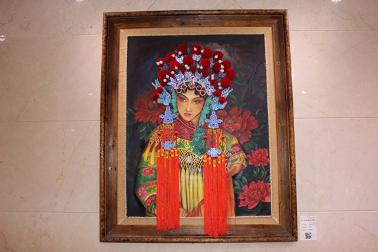 Second Leather Carvings and Paintings Exhibition on show