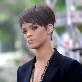 Rihanna secretly seeing Chris?