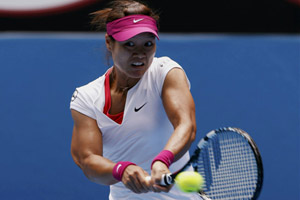 Li Na makes it into second straight Australian Open final