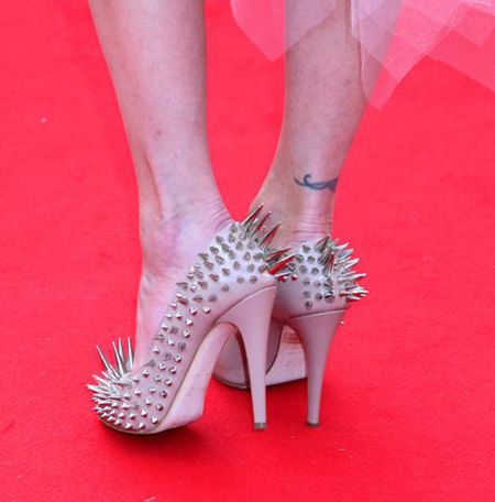 僵尸褲襪走紅 圖揭各類重口味防狼神器(組圖)