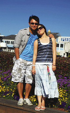 羅雪娟男友主動亮相 甘當(dāng)羅雪娟書童