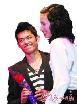 林丹謝杏芳低調(diào)領(lǐng)證 200㎡愛巢筑在北京(圖)