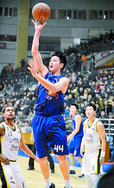 當打球員被迫退役再揭CBA的偽職業化