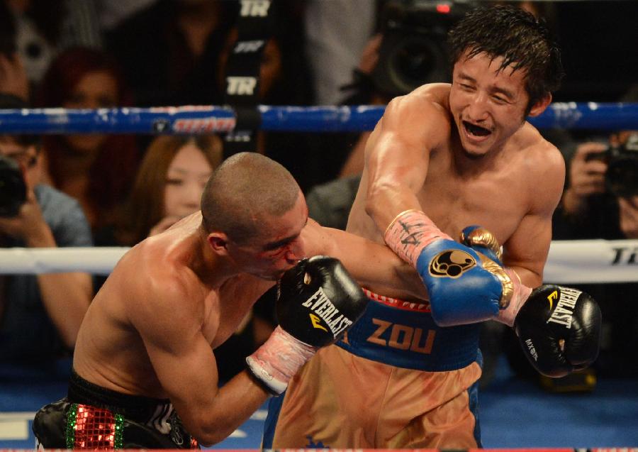 鄒市明贏得職業生涯三連勝