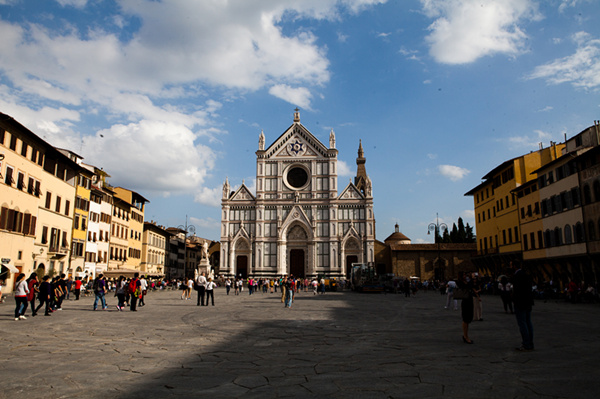 Following the rise and fall of Machiavelli