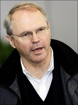 US Assistant Secretary of State Christopher Hill speaks to the media on arrival in Beijing, November 2006. Six-party talks on ending North Korea's nuclear program will take place 