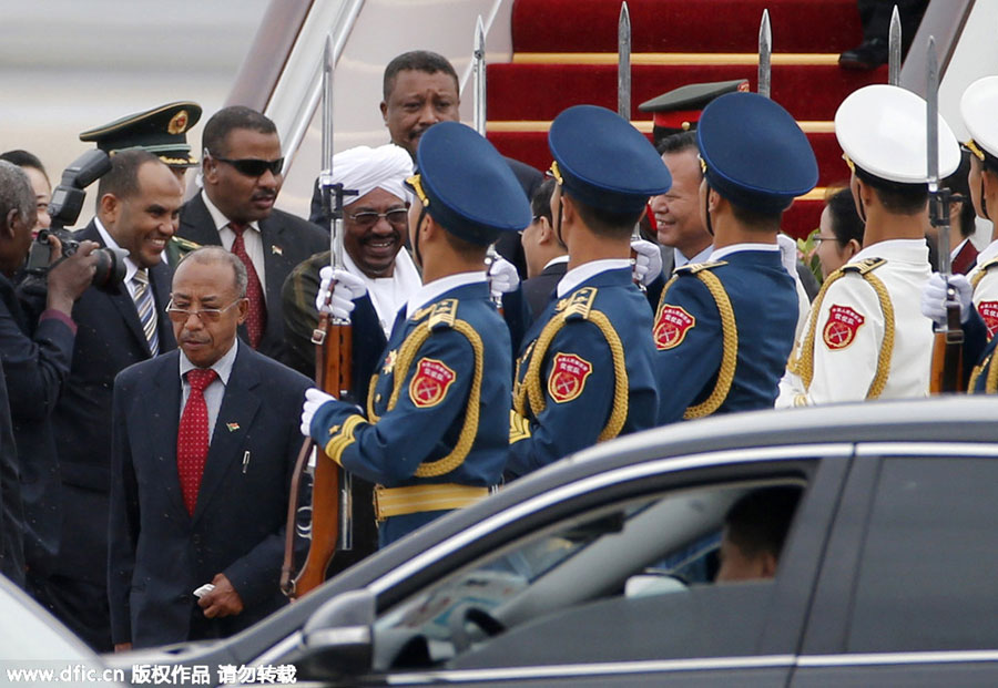 World leaders arrive at Beijing for victory parade