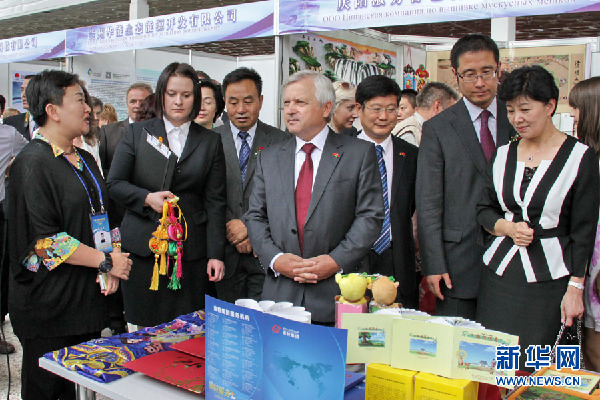 Gansu commodity exhibition in Belarus gets a lot of attention