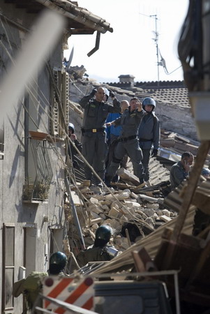Italy earthquake death toll rises to 70