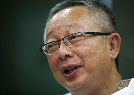 Gunmen attack Thai protest leader