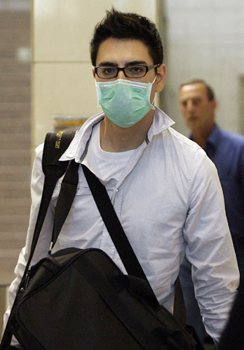 Spain confirms first case of swine flu