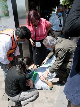 Mexico hit by 5.6-magnitude earthquake