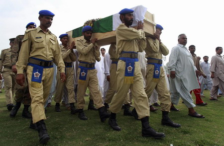 Bombs in Pakistan's Peshawar kill five