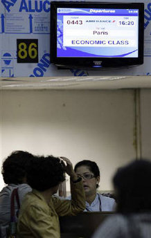 Debris found from missing Air France plane