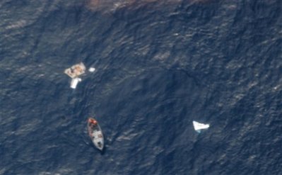 Bodies of 2 passengers spur Air France search