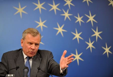 NATO, Russia agree to resume military-to-military contacts