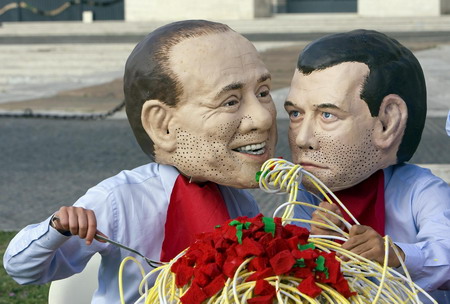 G8 pledges $20B in farm aid to poor nations