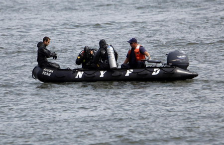 9 killed in copter, plane collision over NYC