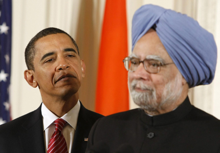 Obama hails US-India ties amid talks with Singh