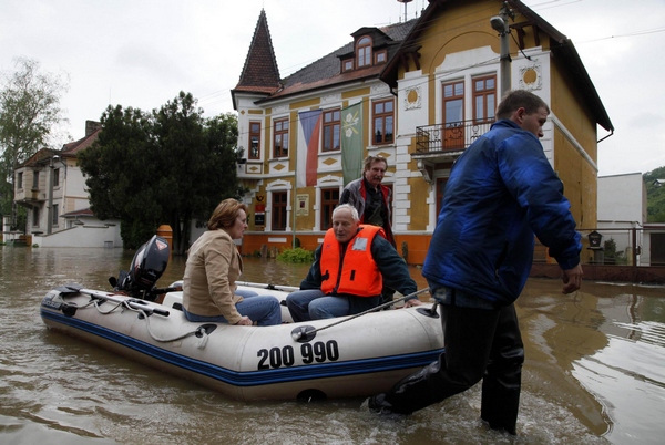 Floods contiunes in Czech Republic
